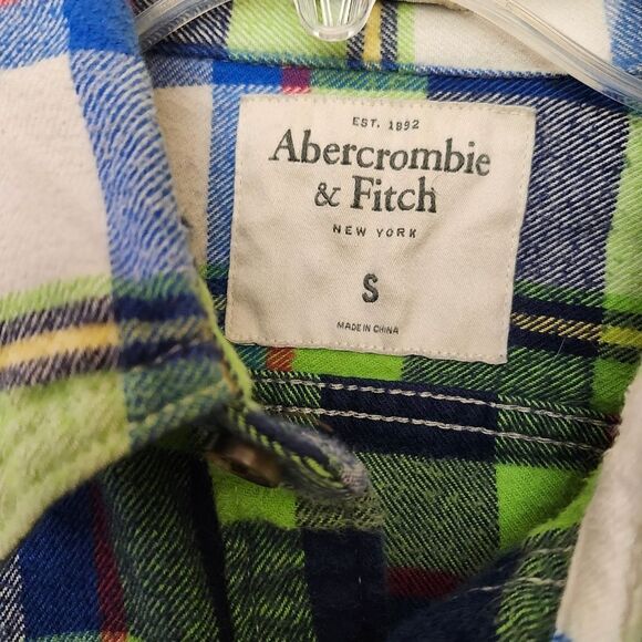 Abercrombie and Fitch green plaid flannel button down shirt Small - Picture 3 of 8